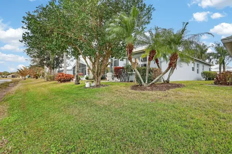 132 Nw Berkeley Avenue Port Saint Lucie FL 34986