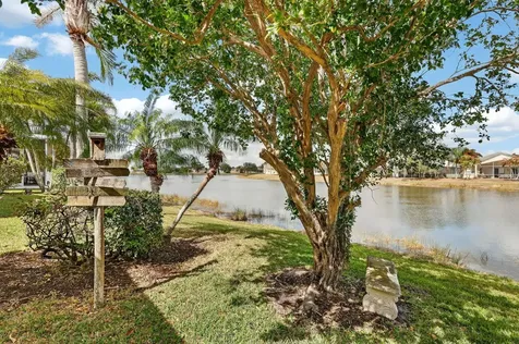 132 Nw Berkeley Avenue Port Saint Lucie FL 34986