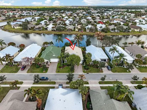 132 Nw Berkeley Avenue Port Saint Lucie FL 34986