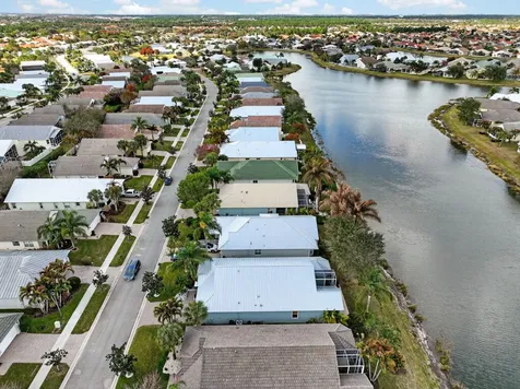 132 Nw Berkeley Avenue Port Saint Lucie FL 34986
