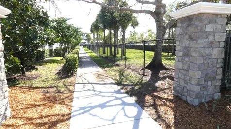9052 Gulf Run Way Lake Worth FL 33467