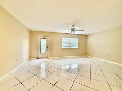 139 Tuscany B Delray Beach FL 33446