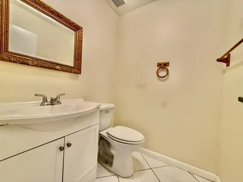 139 Tuscany B Delray Beach FL 33446