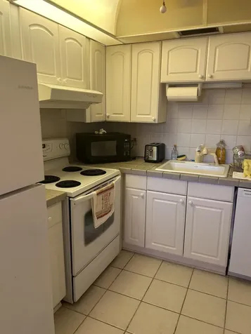 3017 N Farnham Street Deerfield Beach FL 33442