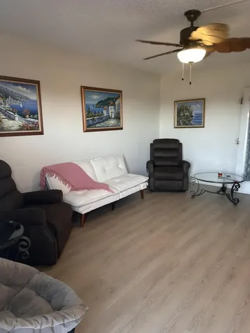 3017 N Farnham Street Deerfield Beach FL 33442