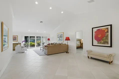 6370 Las Flores Drive Boca Raton FL 33433