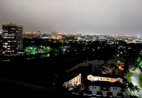 2000 Presidential Way West Palm Beach FL 33401