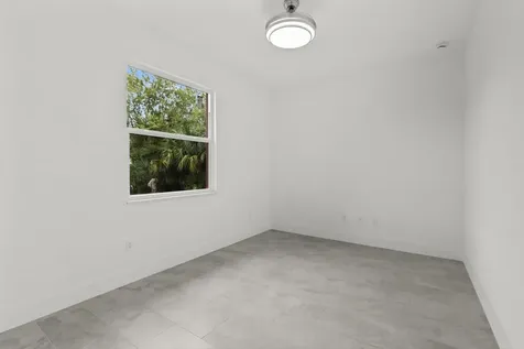 8145 97th Avenue Vero Beach FL 32967