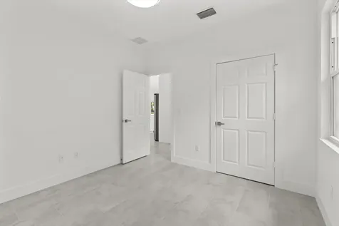8145 97th Avenue Vero Beach FL 32967