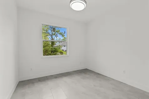 8145 97th Avenue Vero Beach FL 32967