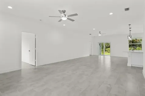 8145 97th Avenue Vero Beach FL 32967