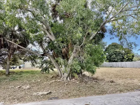 401 SW Tulip Boulevard Port Saint Lucie FL 34953