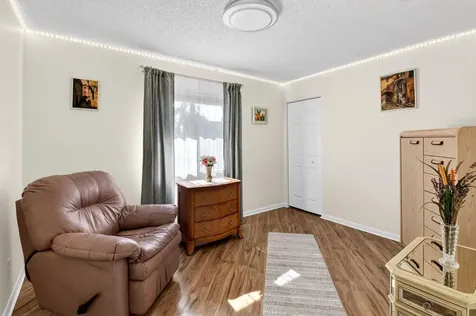 321 Knotty Pine Circle Greenacres FL 33463