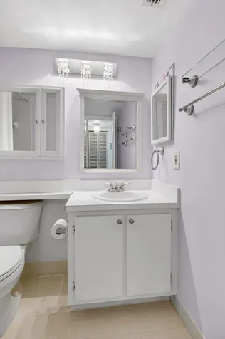 321 Knotty Pine Circle Greenacres FL 33463