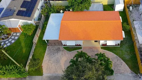 7614 S Olive Avenue West Palm Beach FL 33405