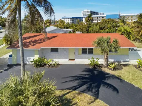 301 Wilma Circle Riviera Beach FL 33404