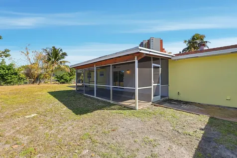 301 Wilma Circle Riviera Beach FL 33404