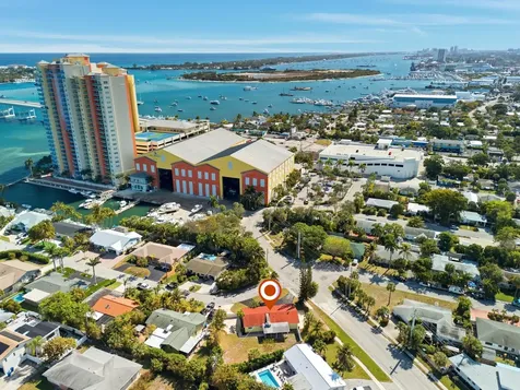 301 Wilma Circle Riviera Beach FL 33404
