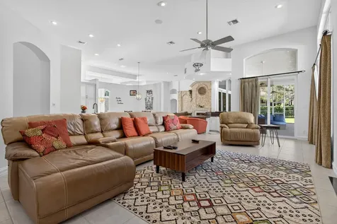 6855 Nw 102nd Lane Parkland FL 33076