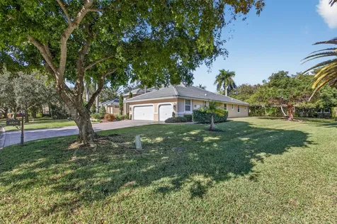 6855 Nw 102nd Lane Parkland FL 33076