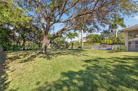 6855 Nw 102nd Lane Parkland FL 33076