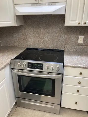 221 Waterford J Delray Beach FL 33446