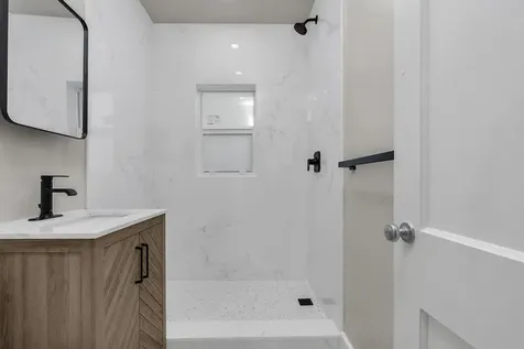 17 S Ocean Breeze Lake Worth Beach FL 33460