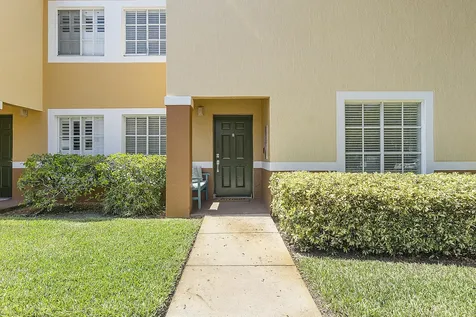123 Yacht Club Way Hypoluxo FL 33462