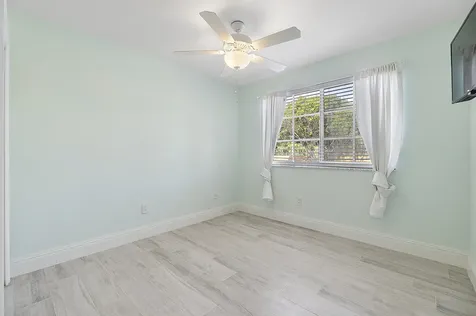 123 Yacht Club Way Hypoluxo FL 33462