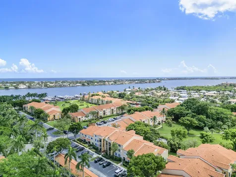 123 Yacht Club Way Hypoluxo FL 33462