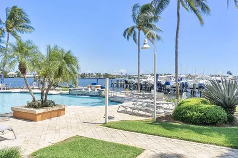 123 Yacht Club Way Hypoluxo FL 33462