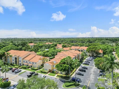 123 Yacht Club Way Hypoluxo FL 33462