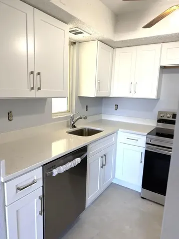 1560 SE Royal Green Circle Port Saint Lucie FL 34952