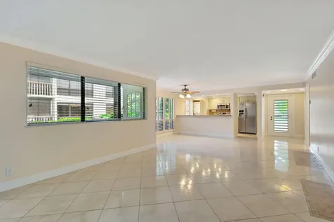 601 Brackenwood Cove Palm Beach Gardens FL 33418