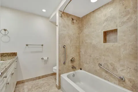 601 Brackenwood Cove Palm Beach Gardens FL 33418