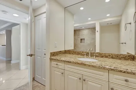 601 Brackenwood Cove Palm Beach Gardens FL 33418