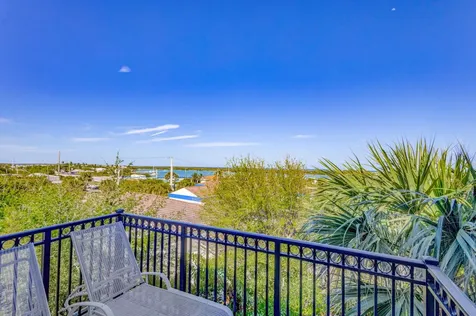 301 Del Sol Circle Tequesta FL 33469