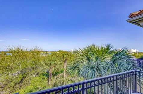 301 Del Sol Circle Tequesta FL 33469