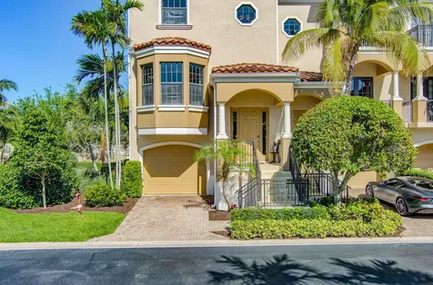 301 Del Sol Circle Tequesta FL 33469