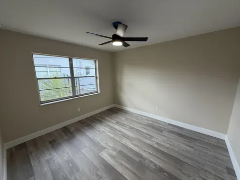 548 SE Oceanspray Terrace Port Saint Lucie FL 34983