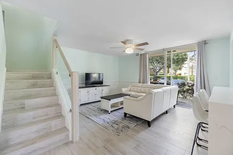 123 Yacht Club Way Hypoluxo FL 33462