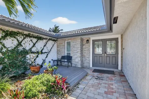 5744 Vista Linda Lane Boca Raton FL 33433