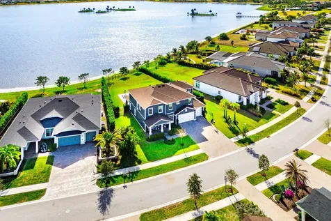 923 Hookline Circle The Acreage FL 33470