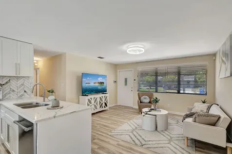 140 W 31st Court Riviera Beach FL 33404
