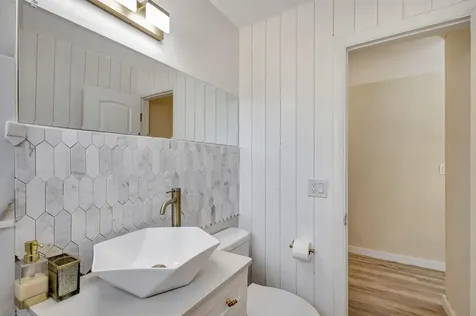 140 W 31st Court Riviera Beach FL 33404