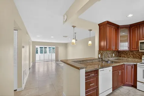 374 Bennington Lane Lake Worth FL 33467