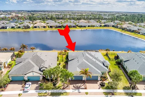 12893 Sw Lake Fern Circle Port Saint Lucie FL 34987
