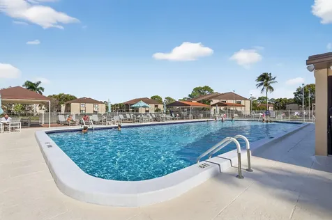 211 Pine Hov Circle Greenacres FL 33463