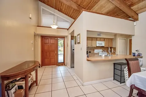 21566 Arbor Way Boca Raton FL 33433