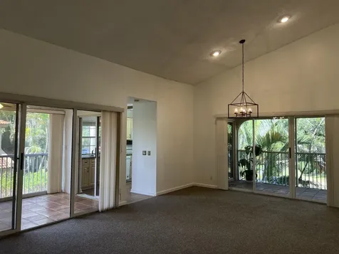 6622 Via Regina Boca Raton FL 33433